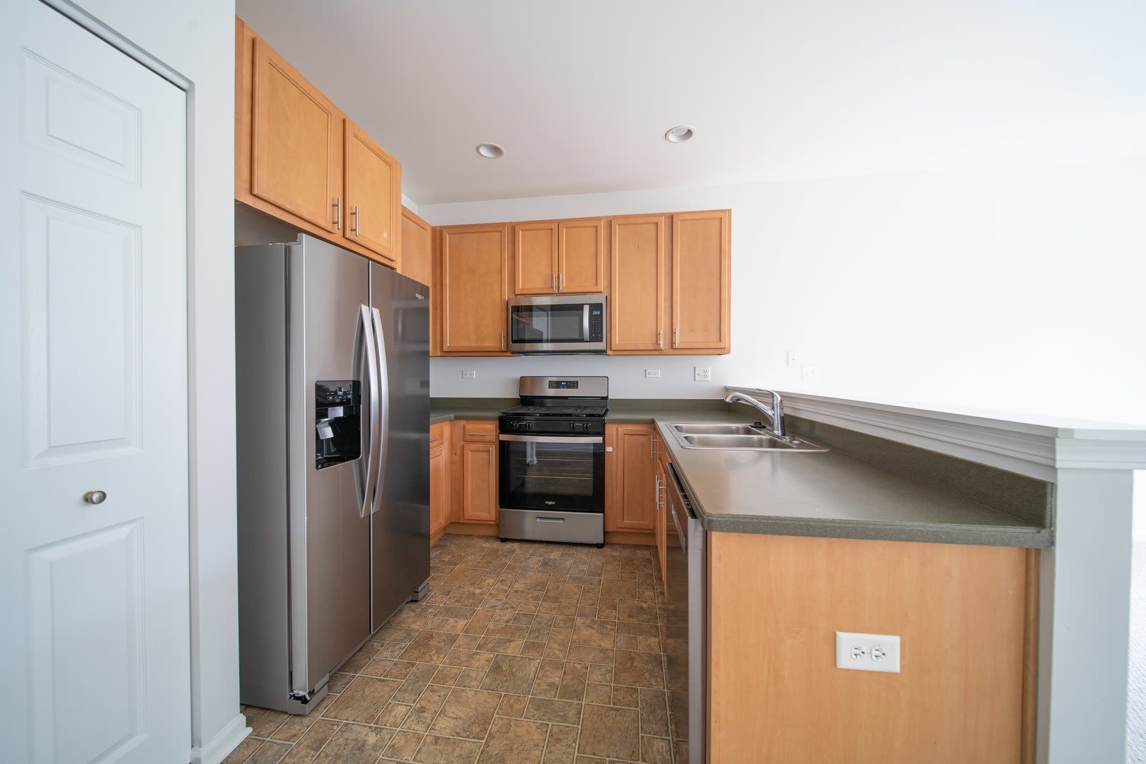 1450 Prescott Drive – photo 4