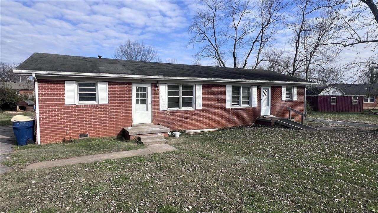 1456 Longview Drive – photo 1