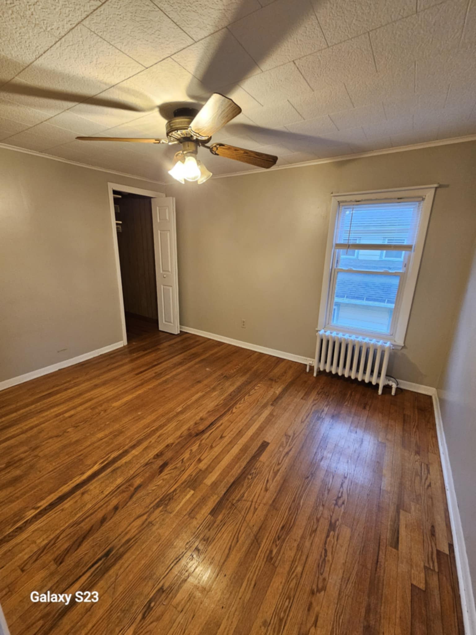 112 Dunning Avenue – photo 3