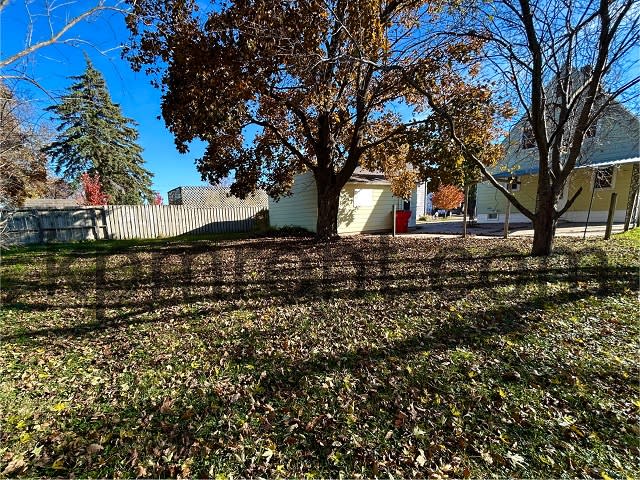 2113 Oakland Avenue East – photo 4