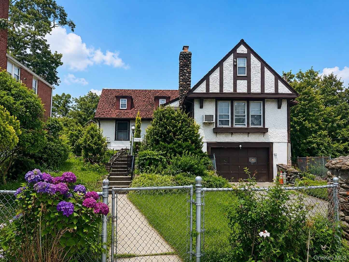 188-06 Soho Drive – photo 2
