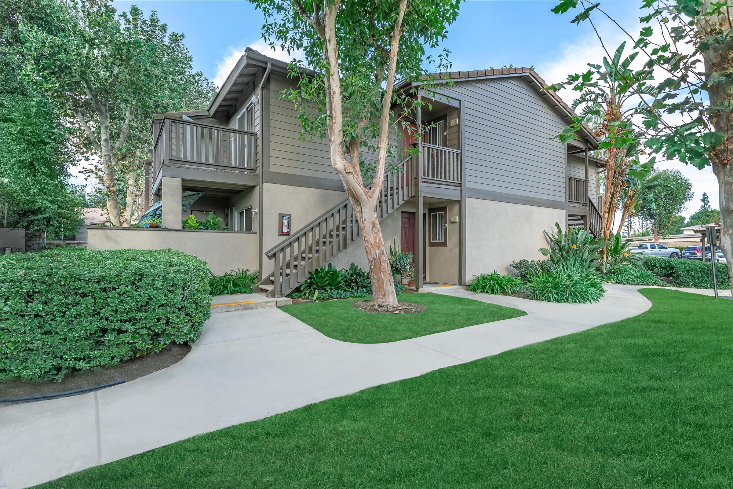 14602 Longwood Avenue – photo 5