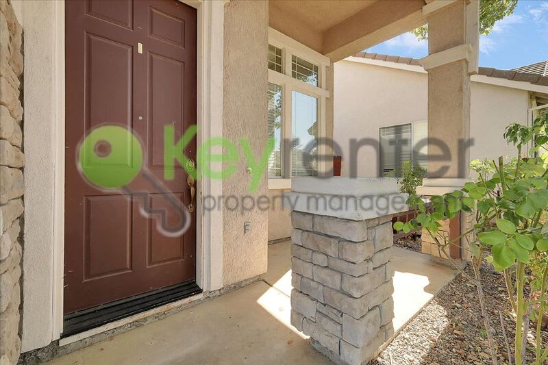 7956 Robinson Drive – photo 4