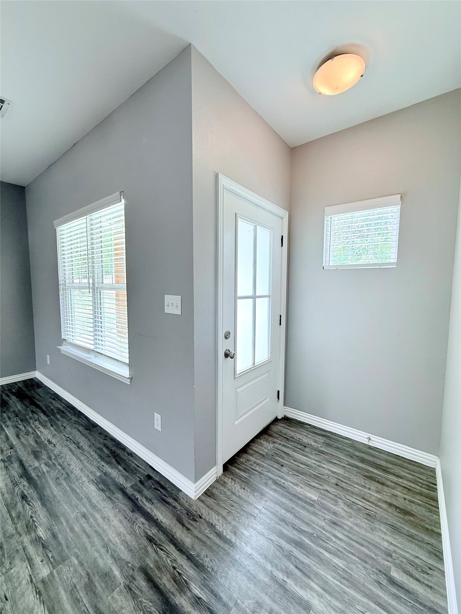 600 E Shepherd Street – photo 4