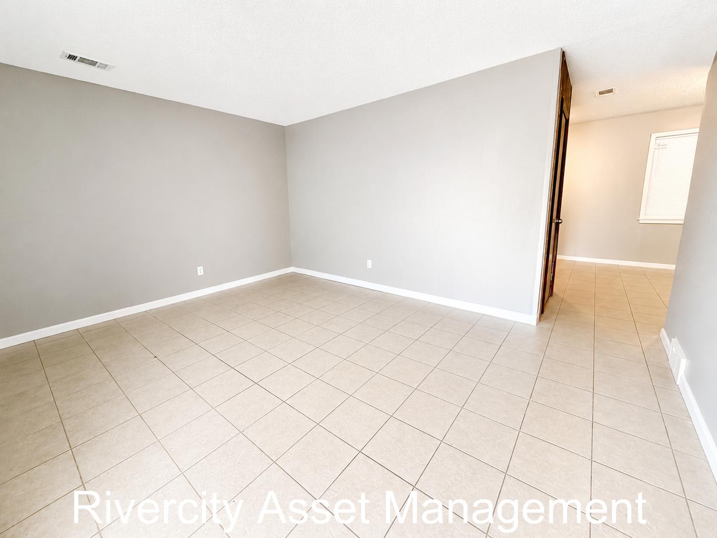 4180 Kerwin Drive – photo 2