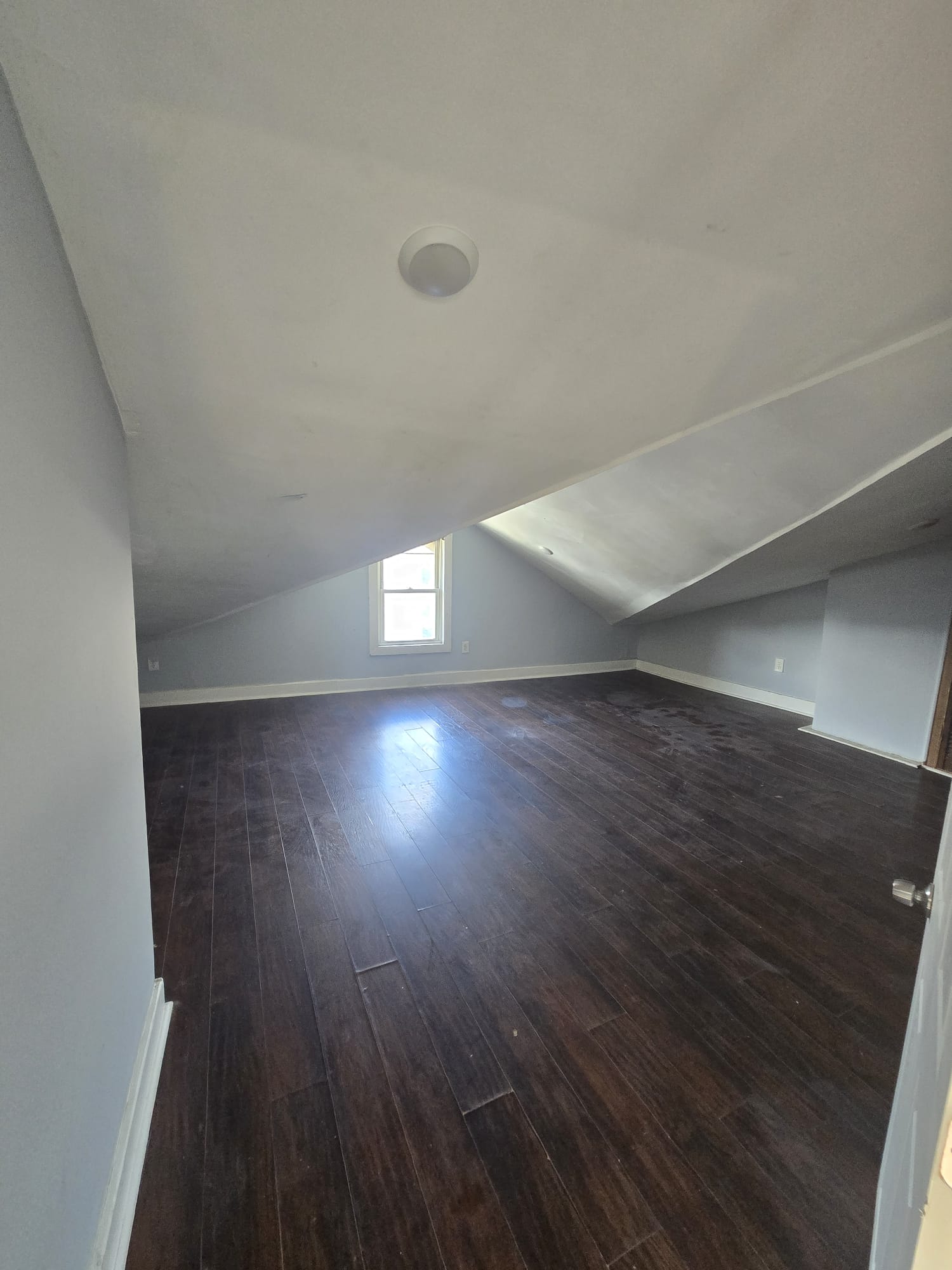 408 West Side Ave – photo 4