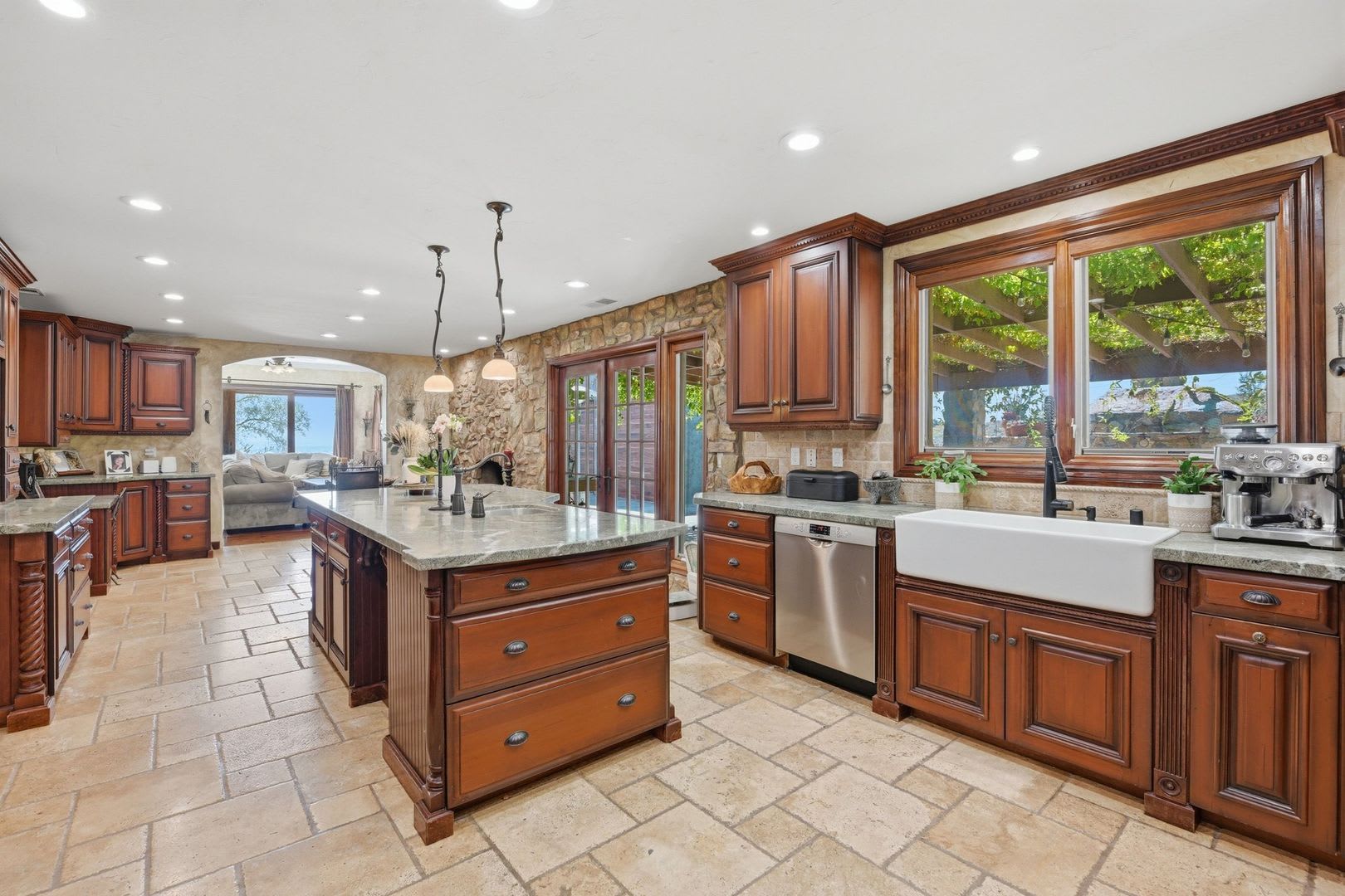Luxury Custom Remodeled Home With Ocean Mesa Views On 4 4 Acres In Elfin Forest Private Resort Style Living – photo 4