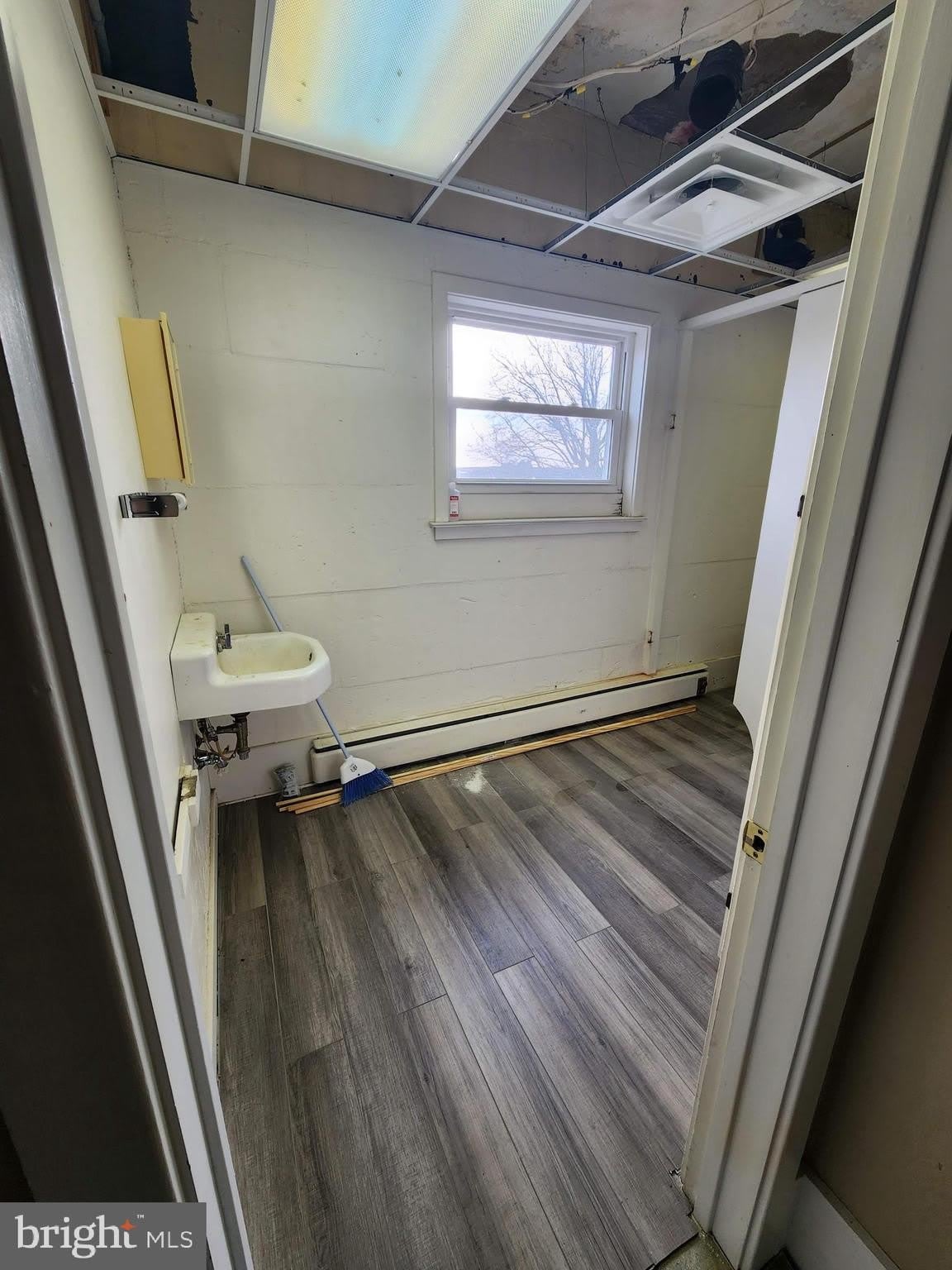 329 E 2ND Street – photo 2