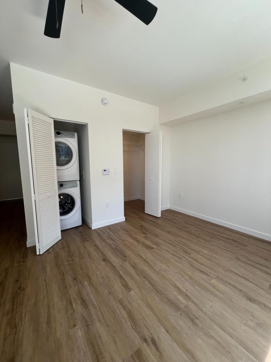 960 East 23rd St. – photo 4