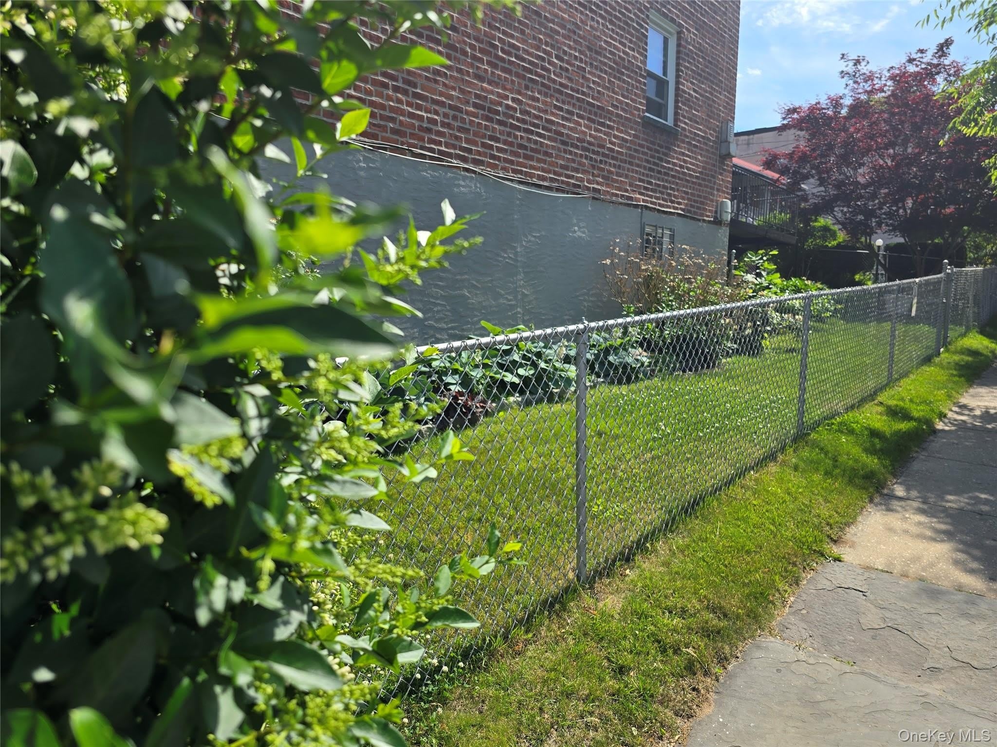 4055 Wickham Avenue – photo 2