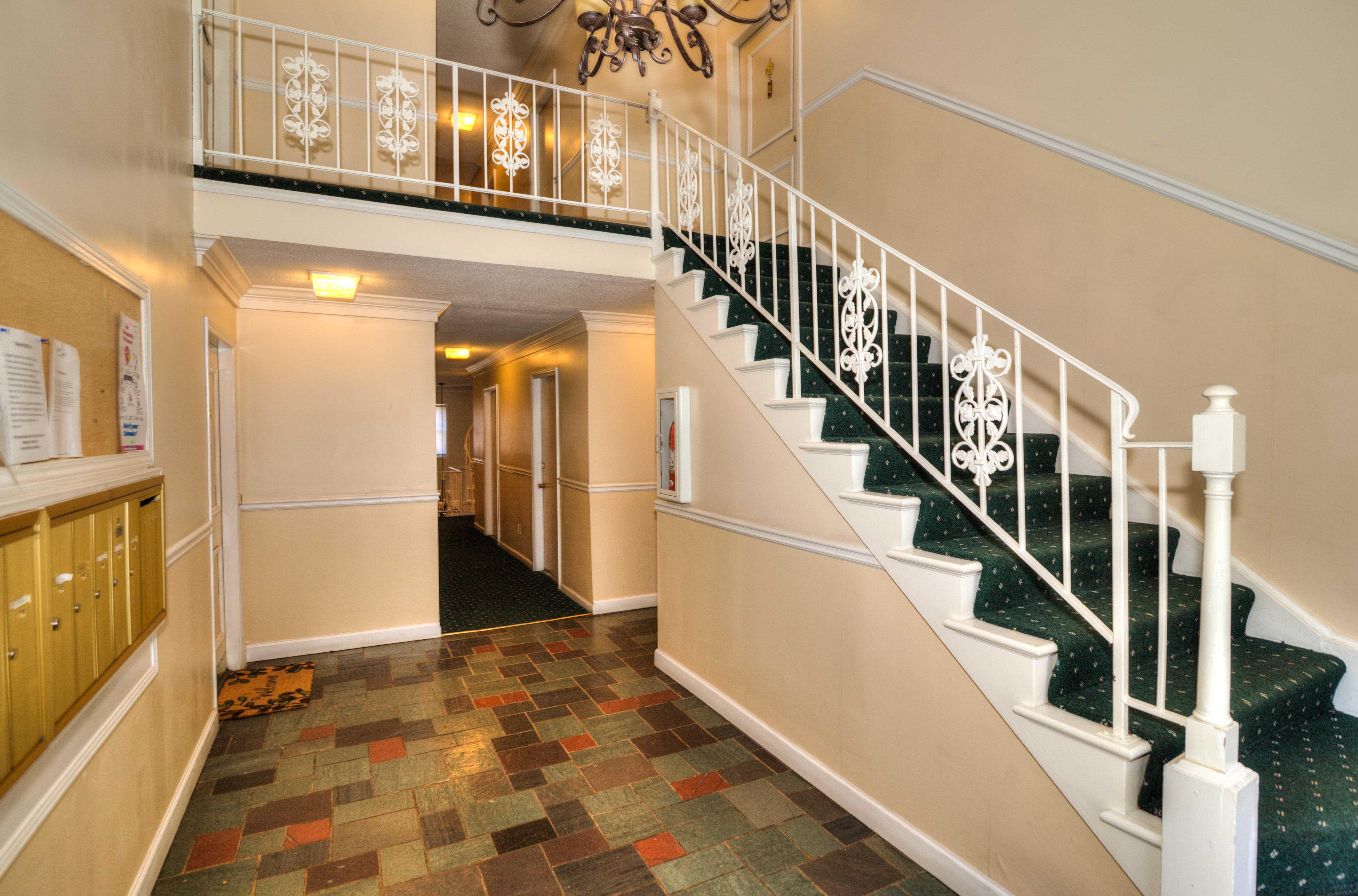 Foxcroft Condominiums Assn Inc – photo 2