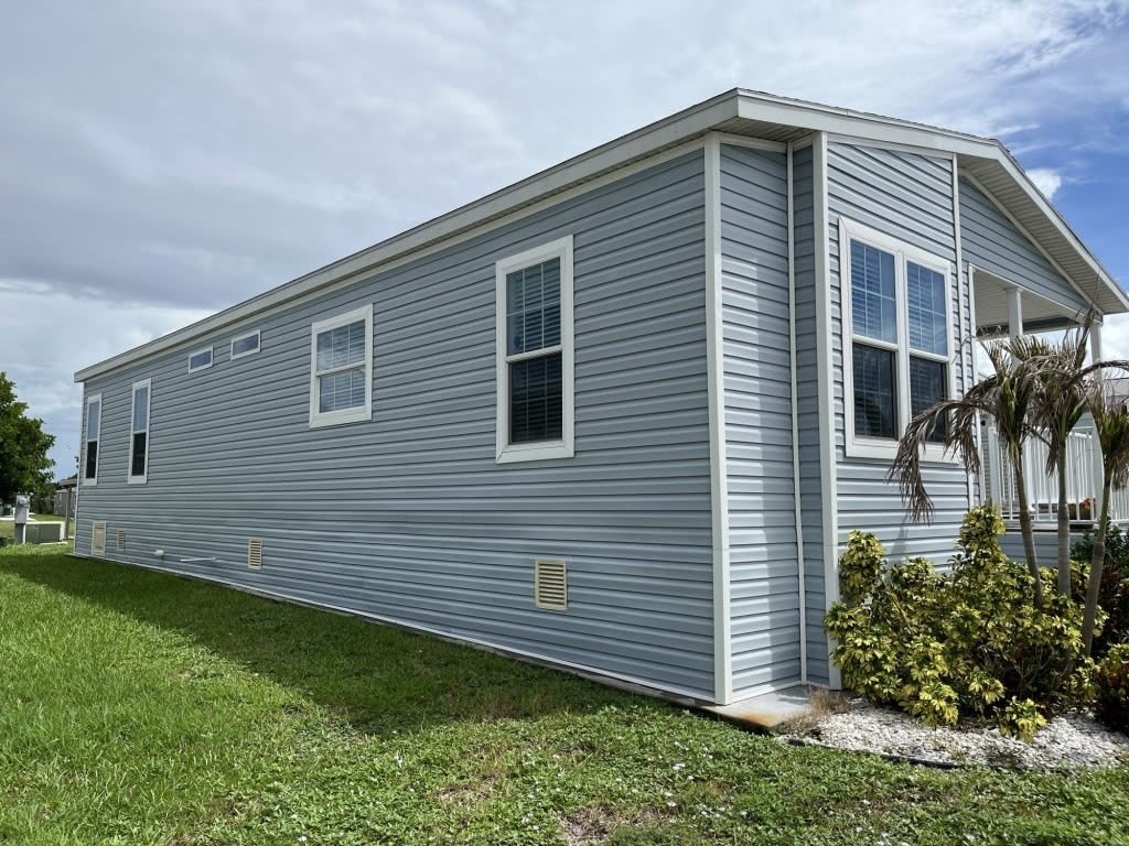 324 Waddell St – photo 4
