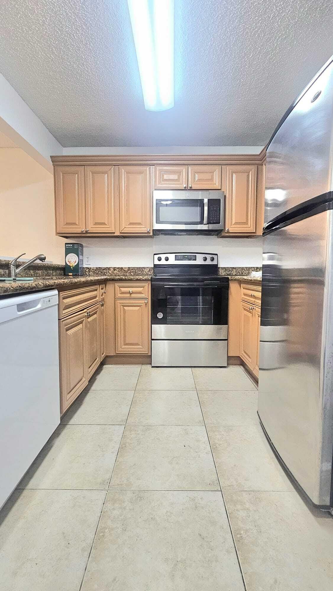 1641 Balfour Point Drive – photo 1