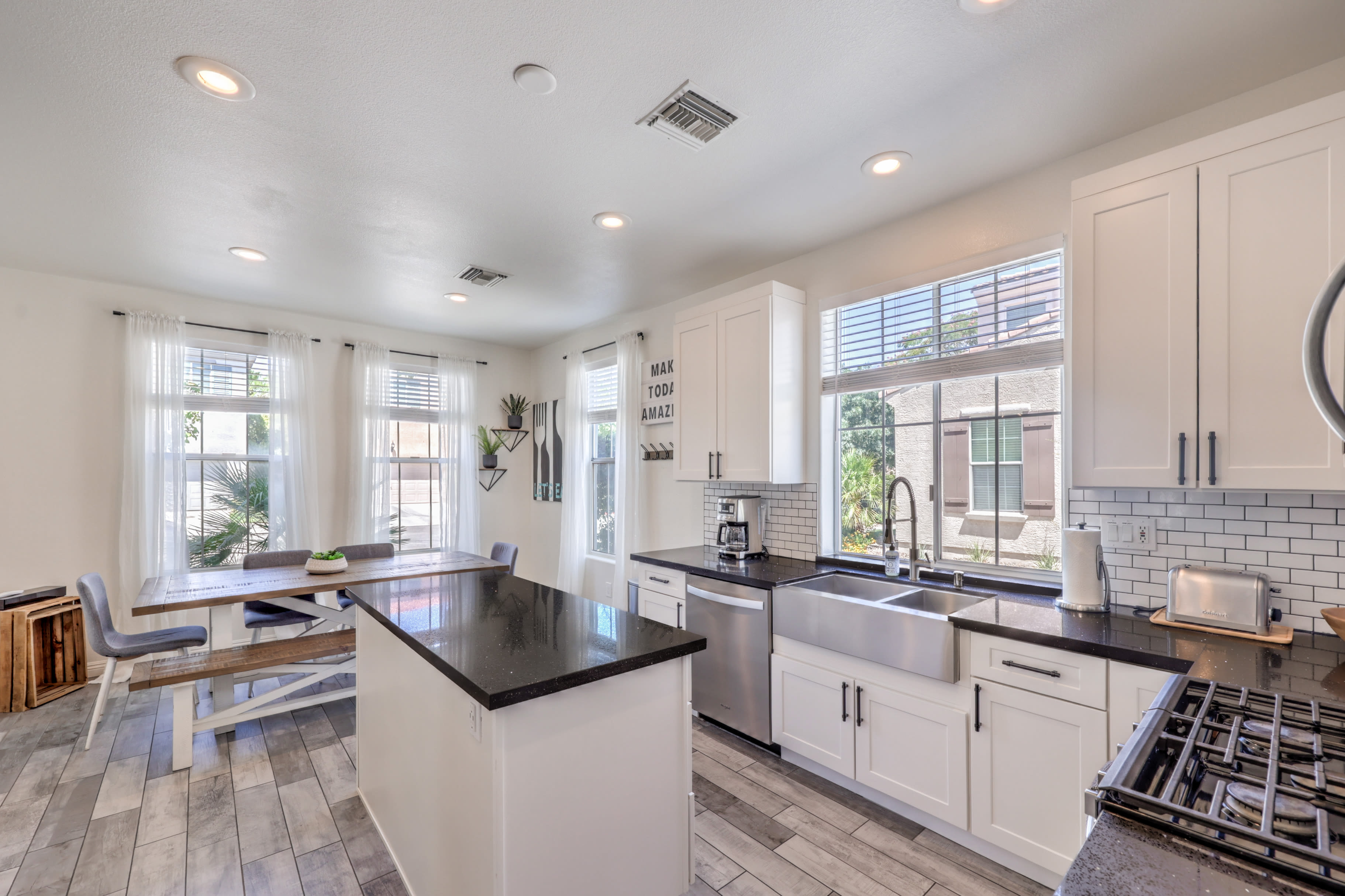 2254 Cast Pebble Dr – photo 5