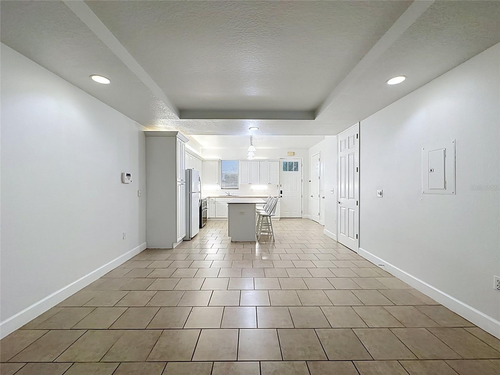 2053 GREEN OAK Court – photo 2
