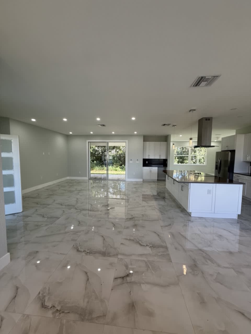 2011 W Falcon Rd – photo 4
