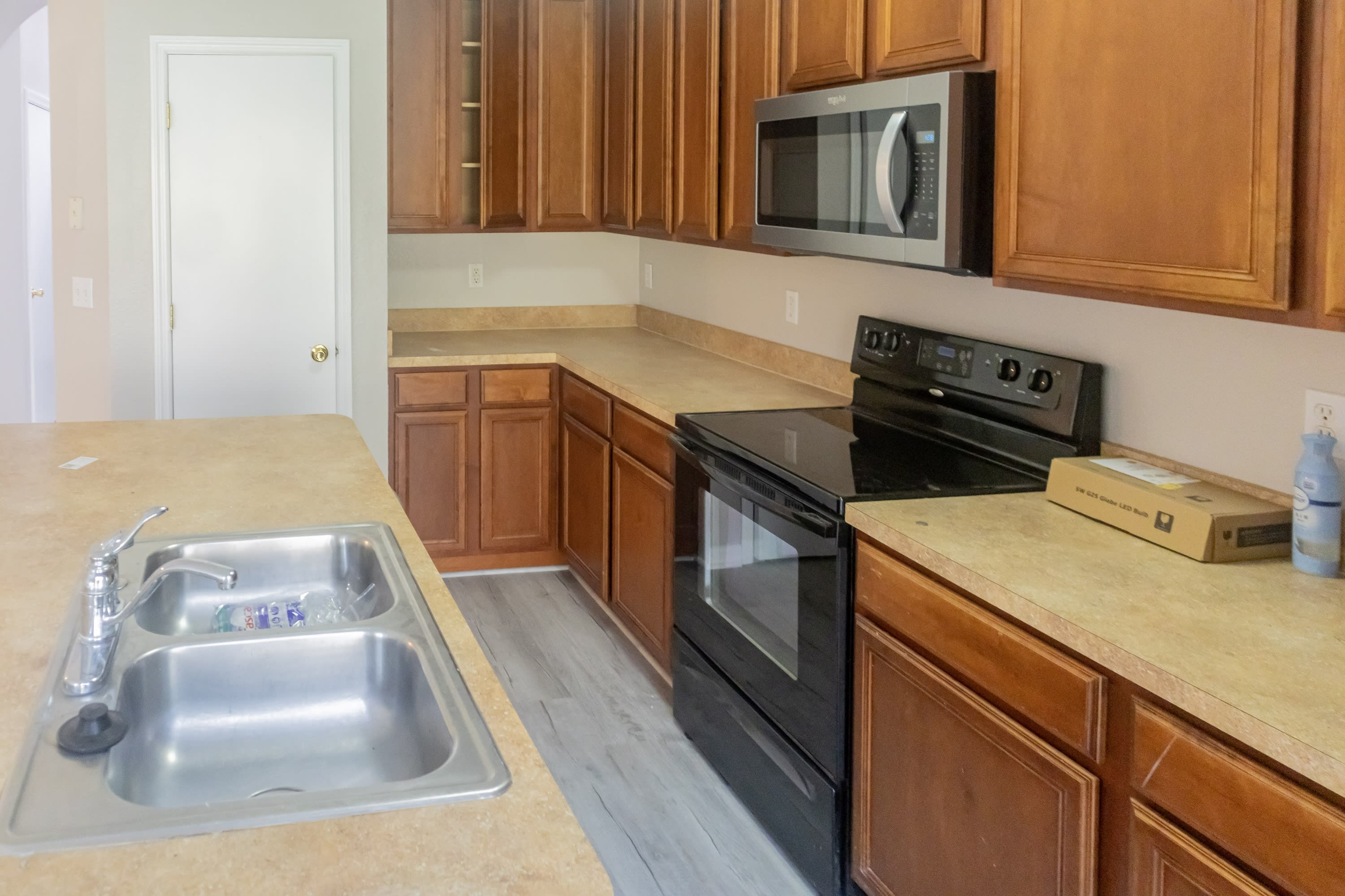 258 Beech Brook Street – photo 3