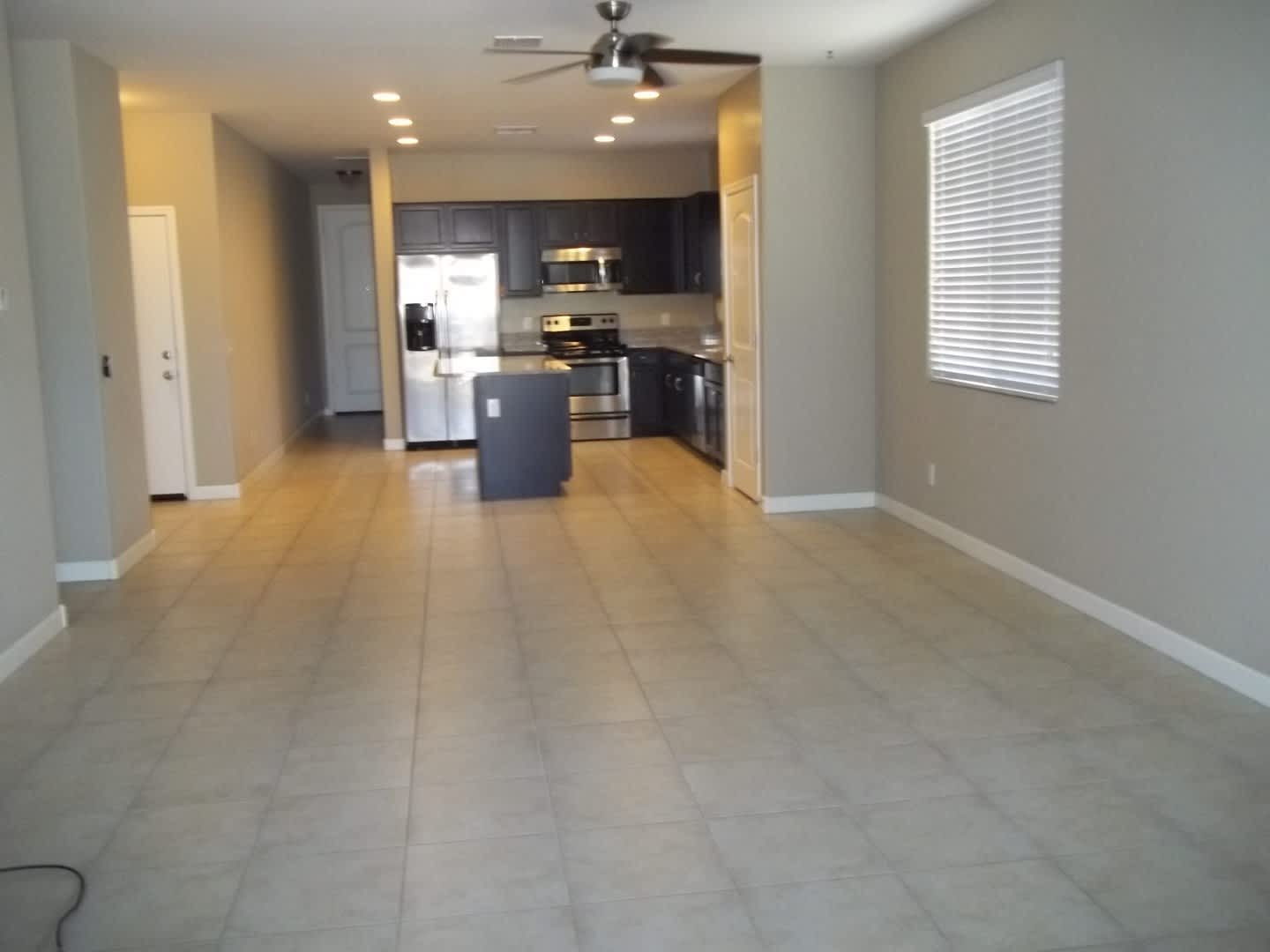 Beautiful Home in Gated Community – photo 5