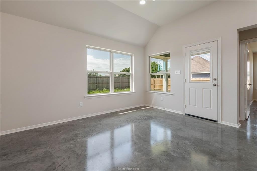 2807 Messenger Way – photo 5