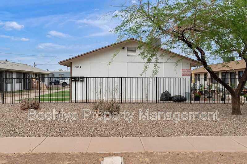 1634 E Monroe St – photo 3