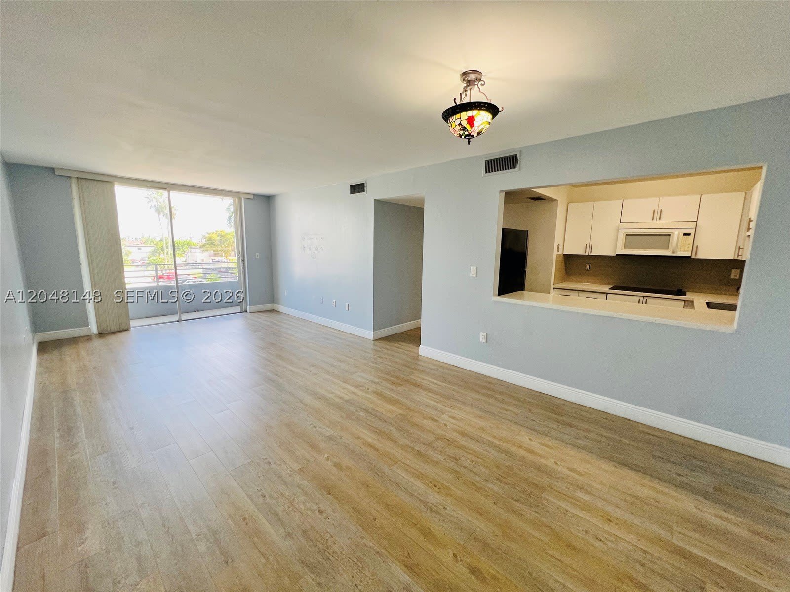 8231 NW 8th St – photo 2