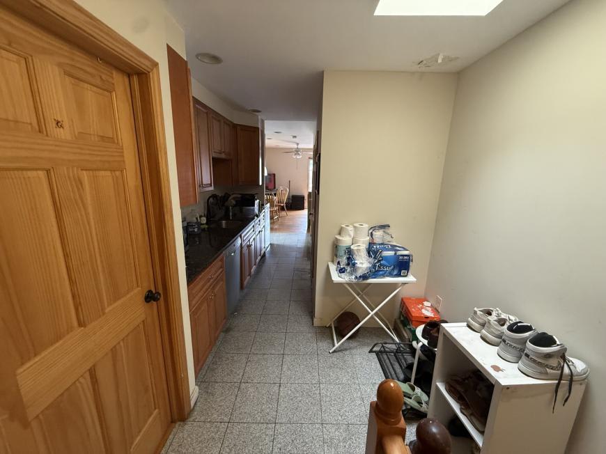 10 Moreland St. – photo 4