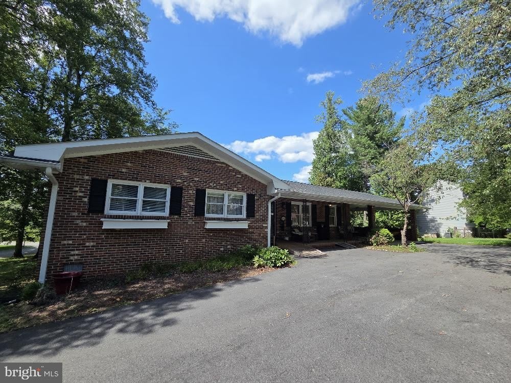 3201 LAKEVIEW Parkway – photo 2