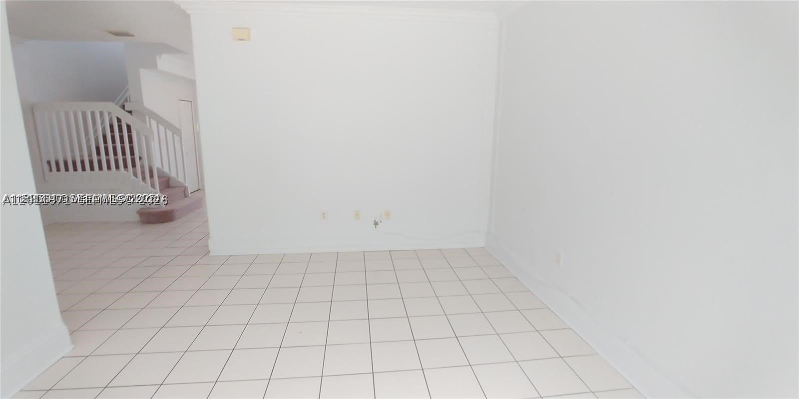 1528 SE 24th Ct – photo 2
