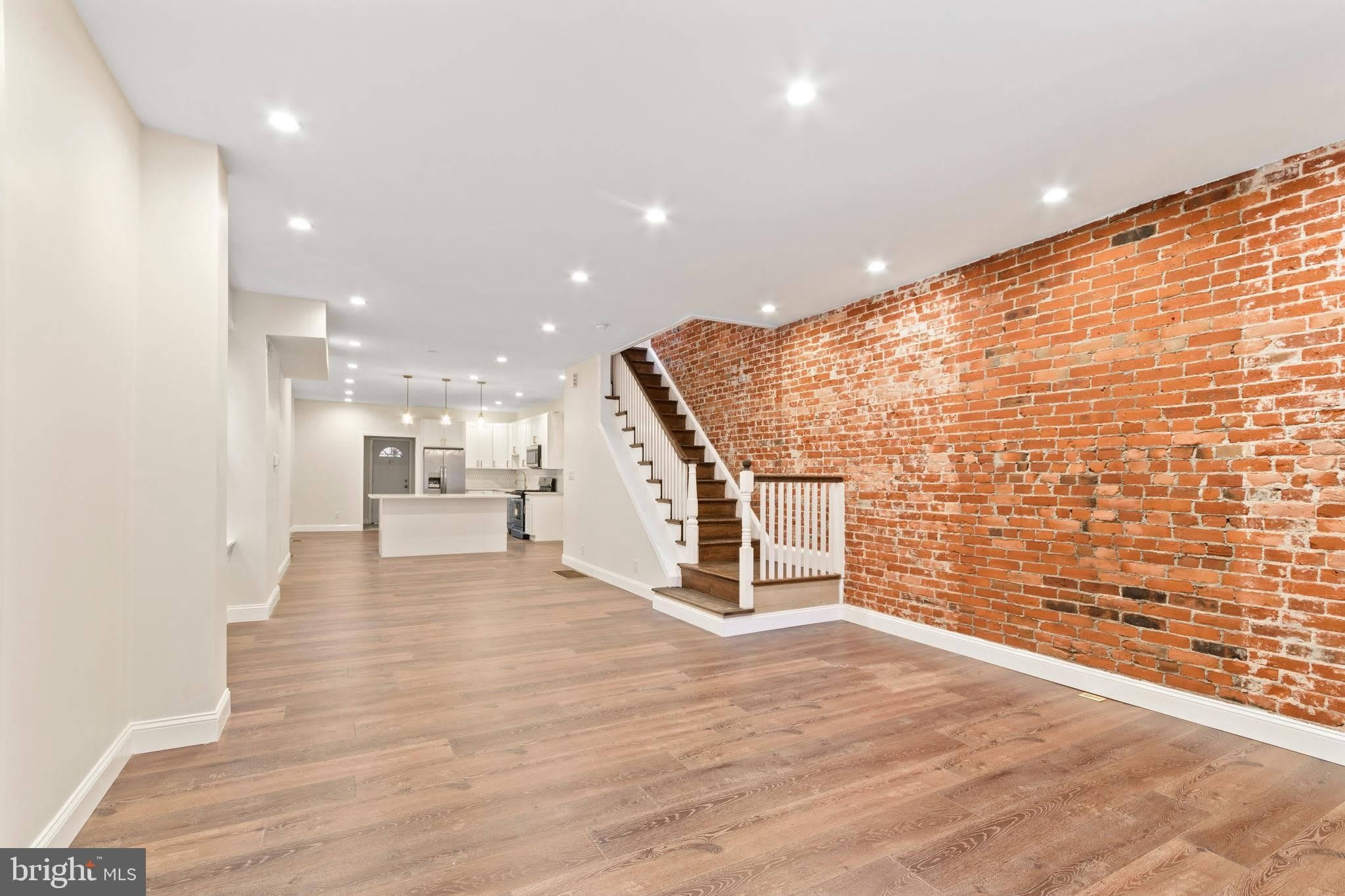 215 N 53RD Street – photo 1