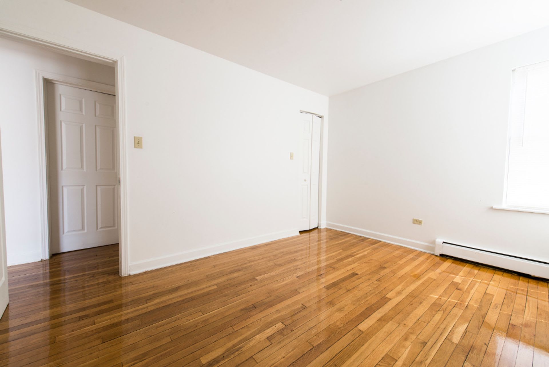7624 S Kingston – photo 5