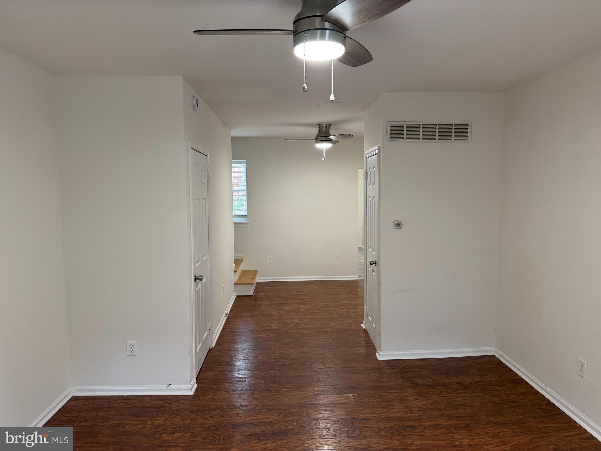518 E 12TH Street – photo 3