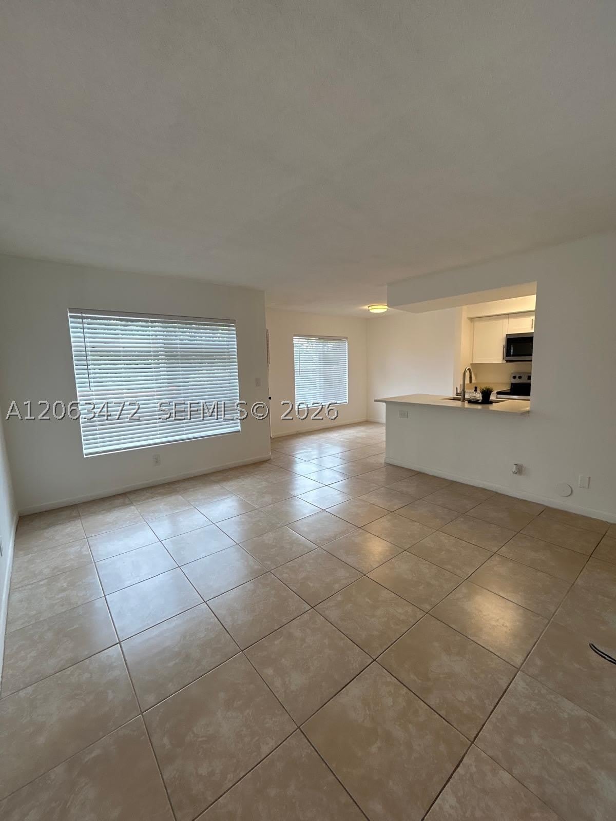 815 W Boynton Beach Blvd – photo 4