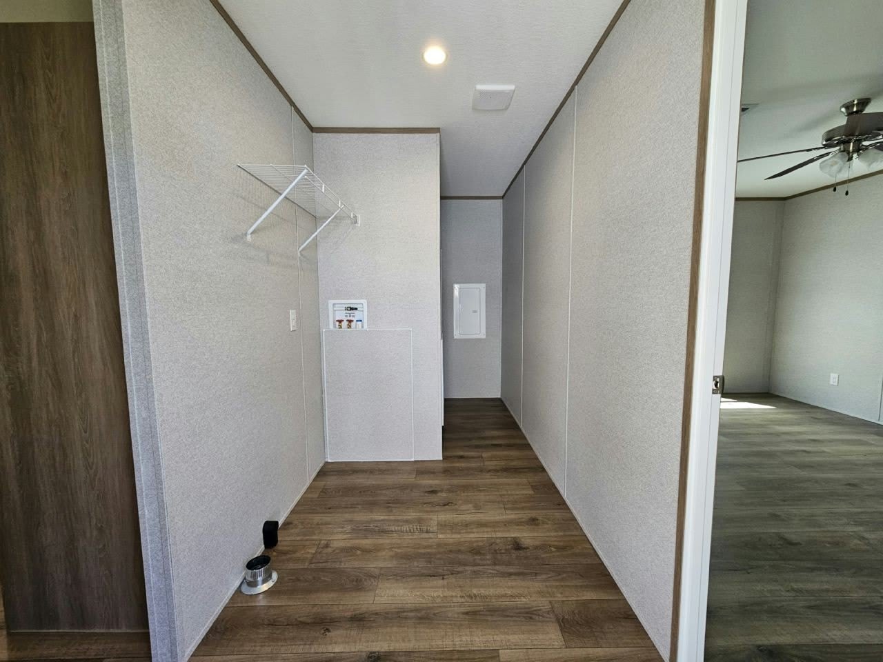 514 Suwanee Drive – photo 5