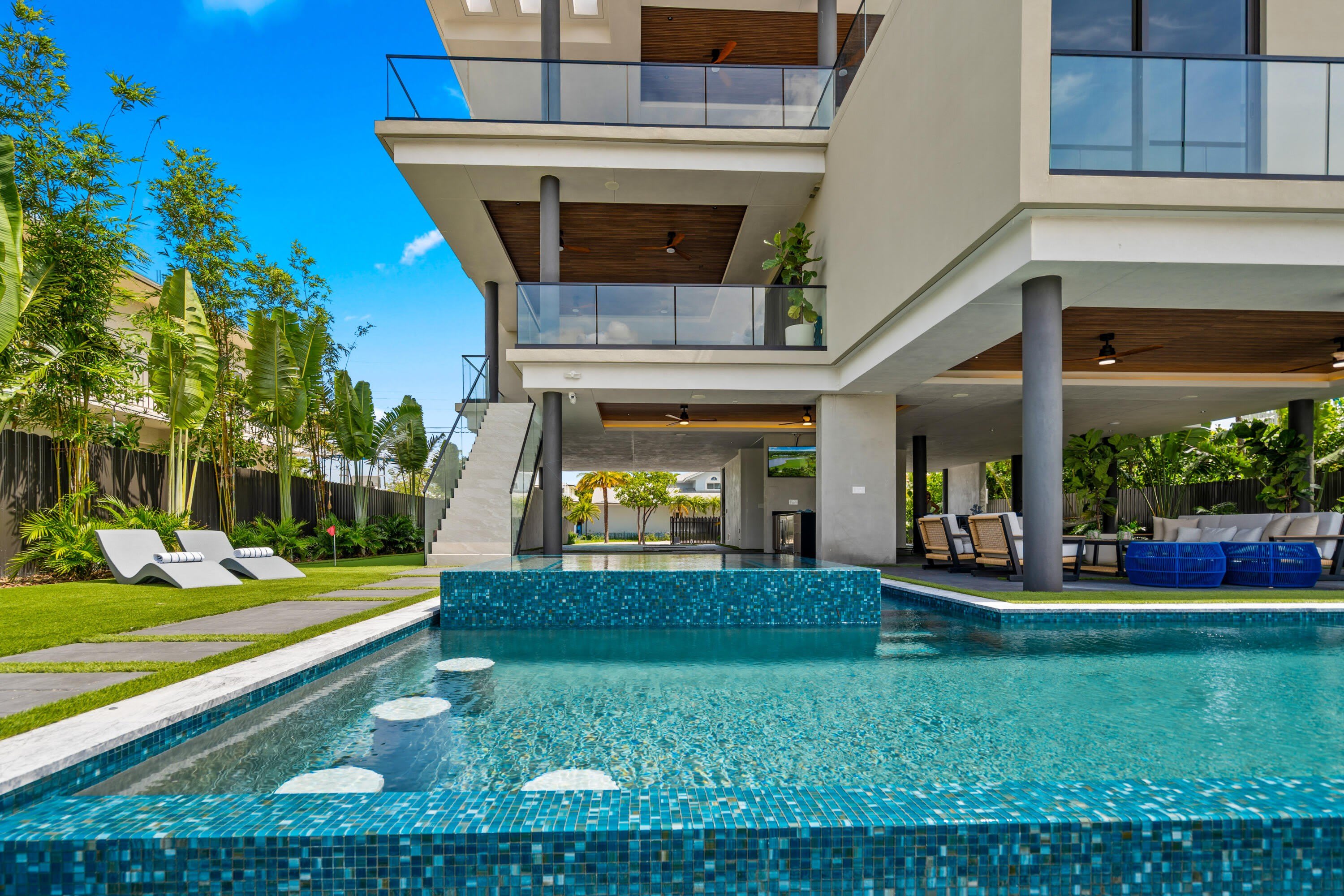 16 S Exuma Road – photo 4