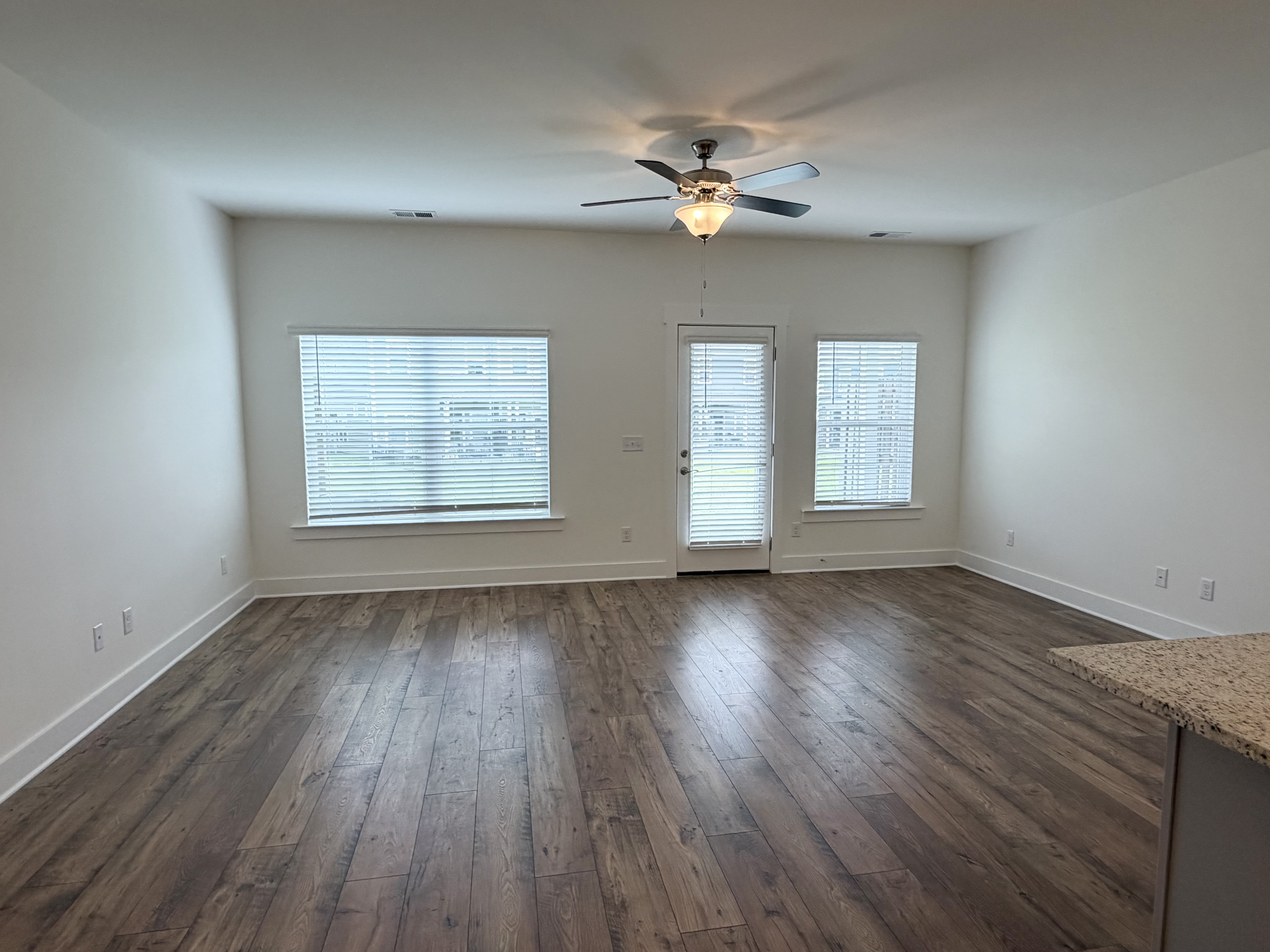 1008 Sweetleaf Dr – photo 4