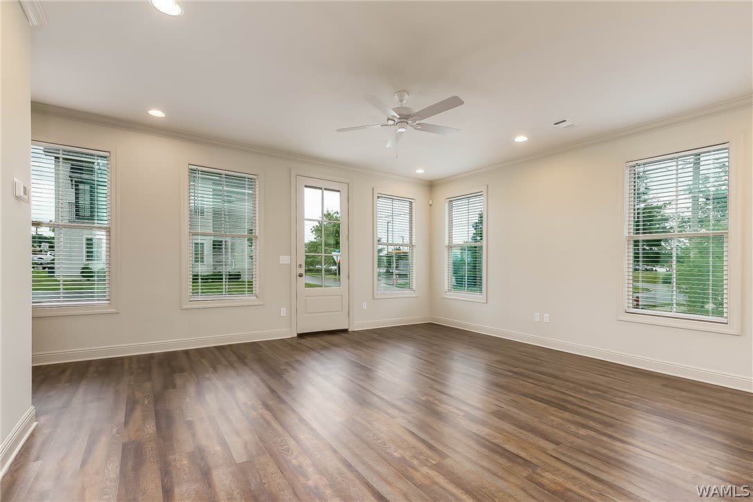 365 16th Street E – photo 5