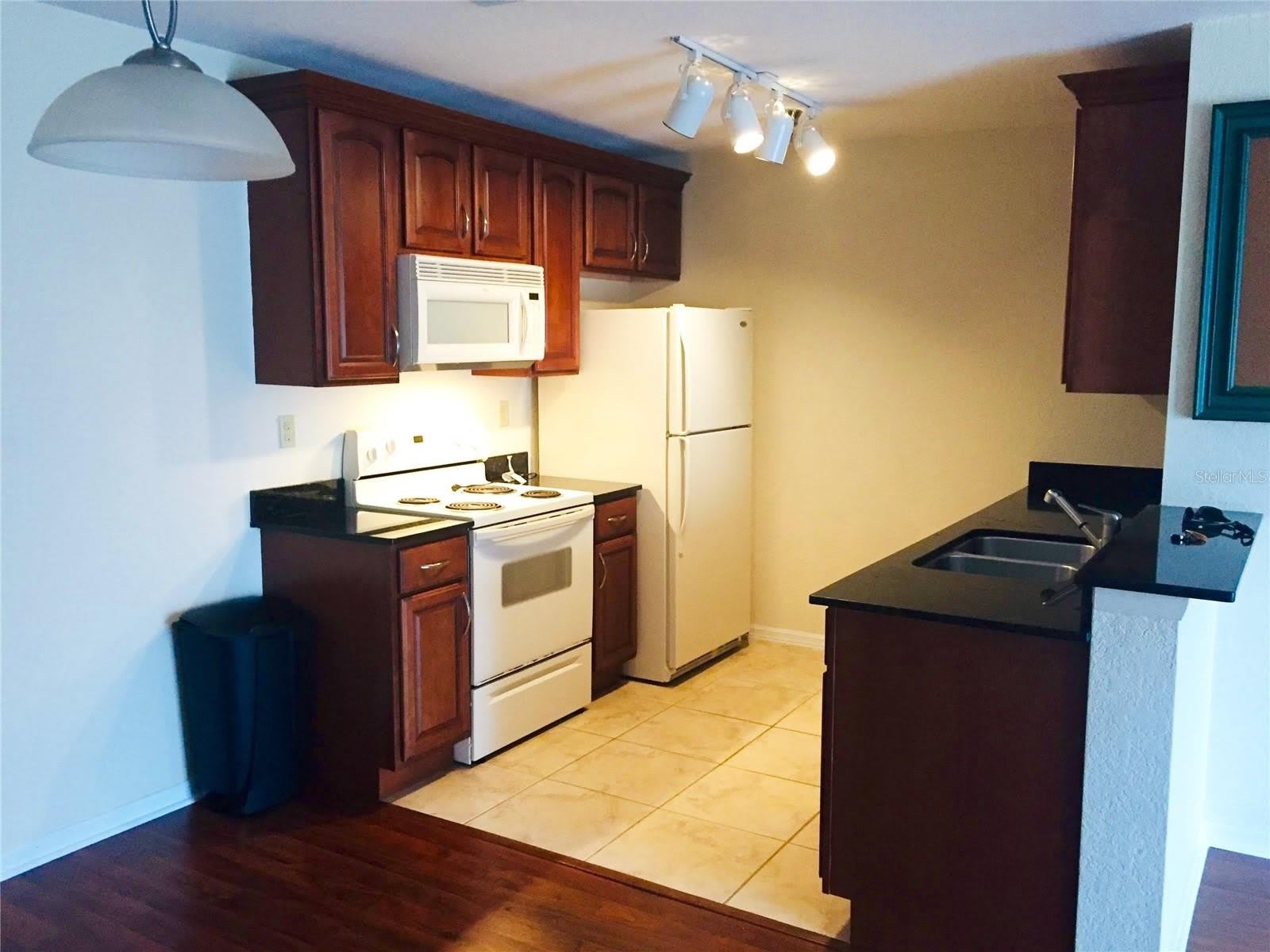 10263 Gandy Boulevard N – photo 5