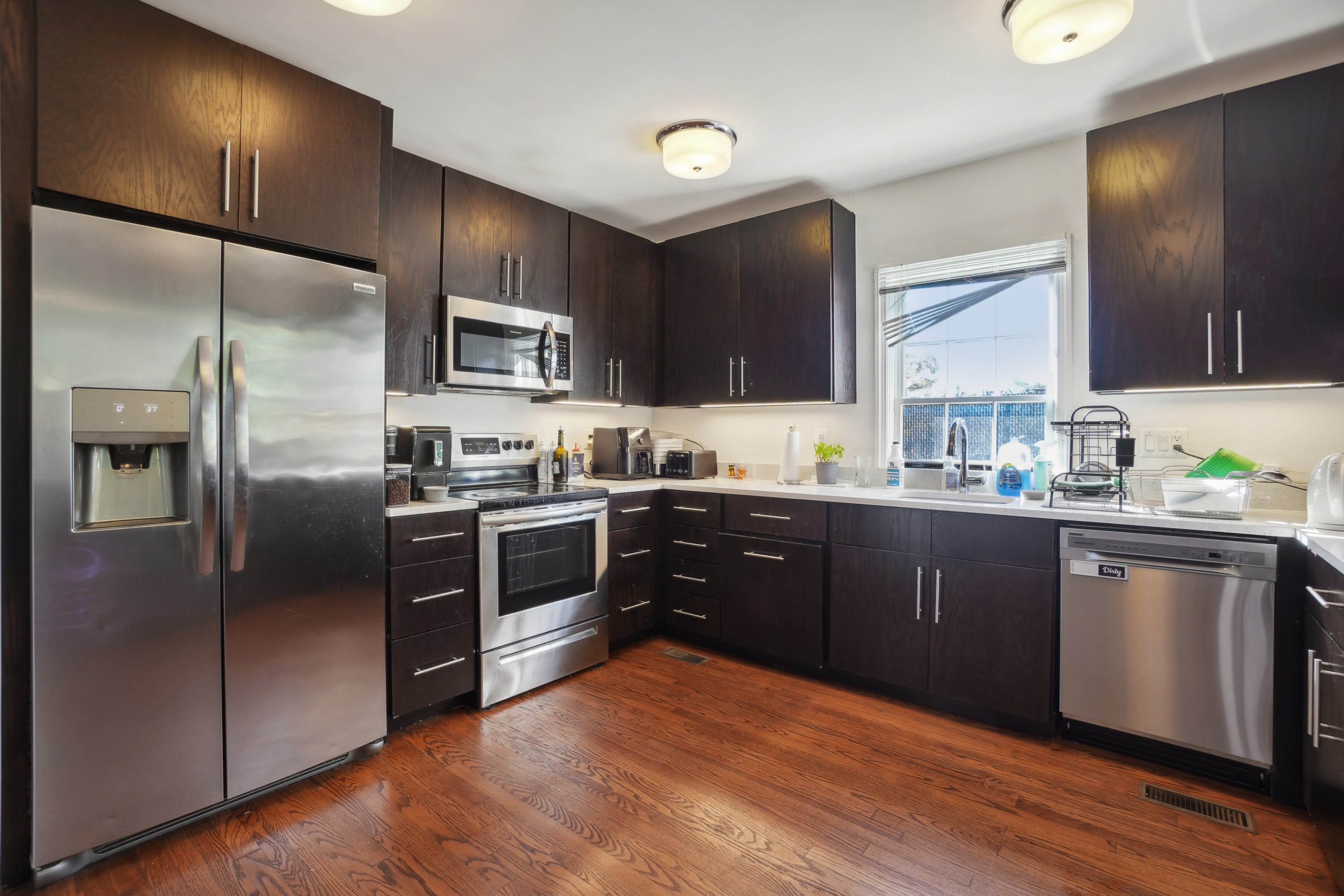 7403 Columbia Avenue – photo 2