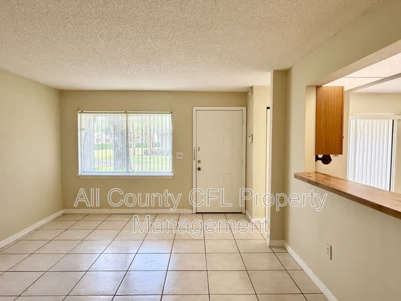 4562 Pheasant Run Drive – photo 4
