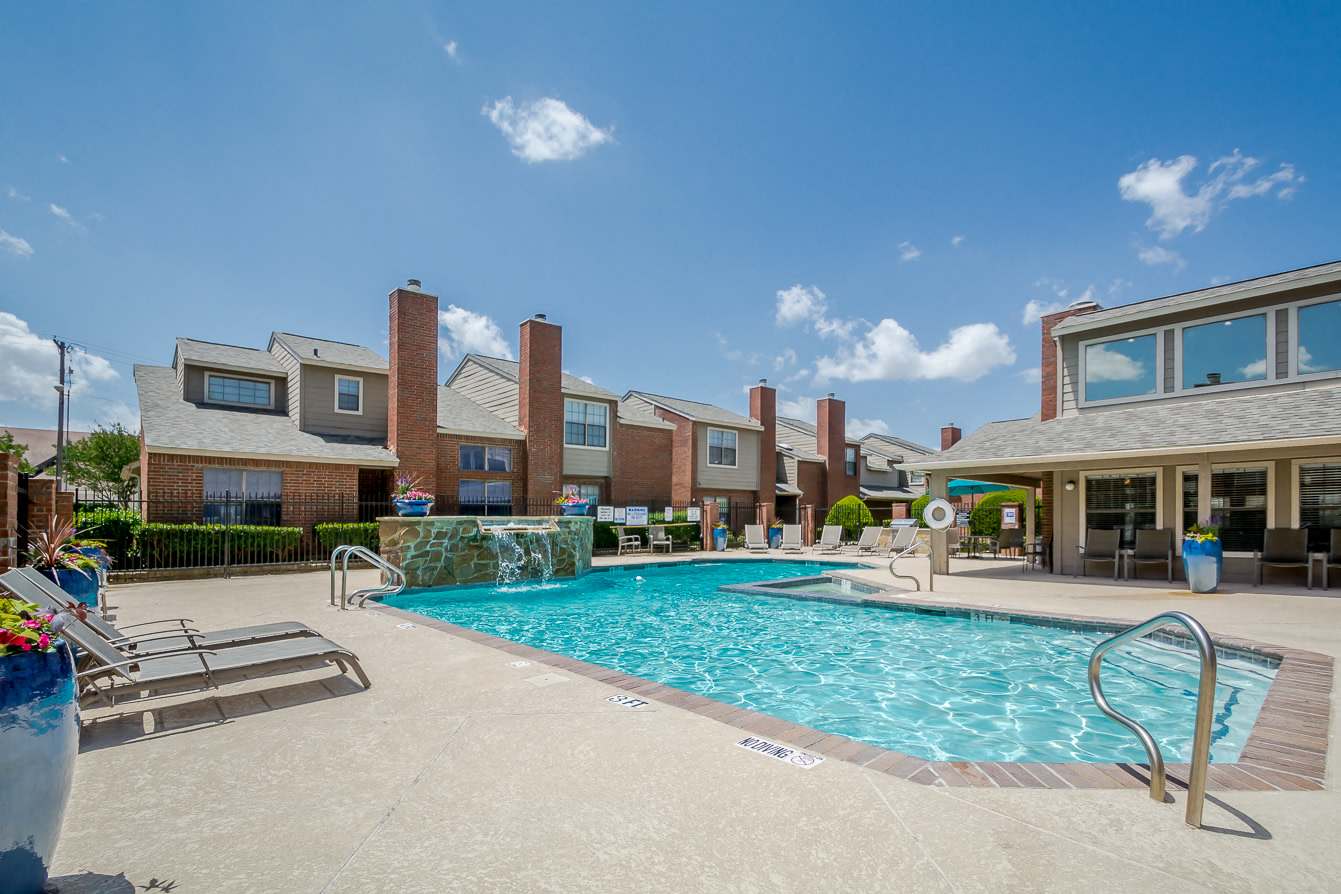 Amberly Village – photo 3