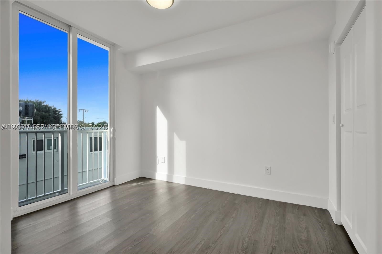 1620 NW 18th St – photo 5