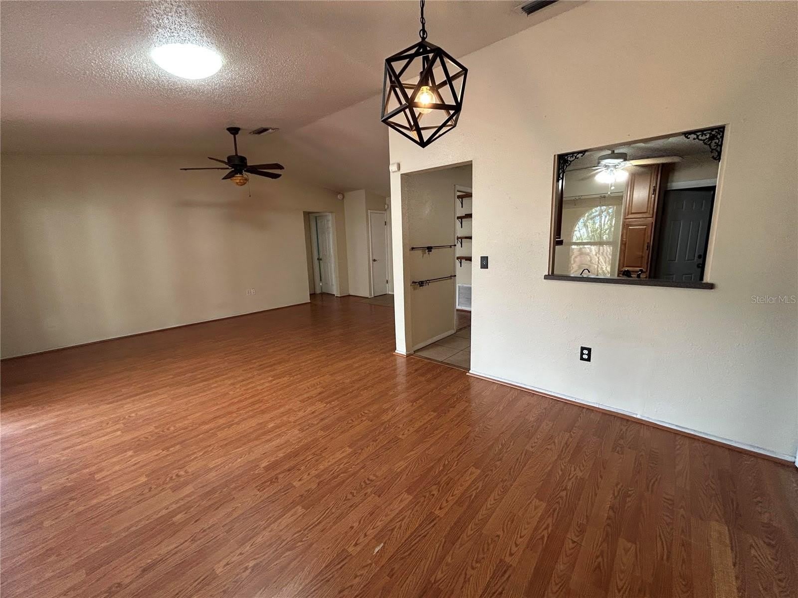 3710 31ST Avenue W – photo 4