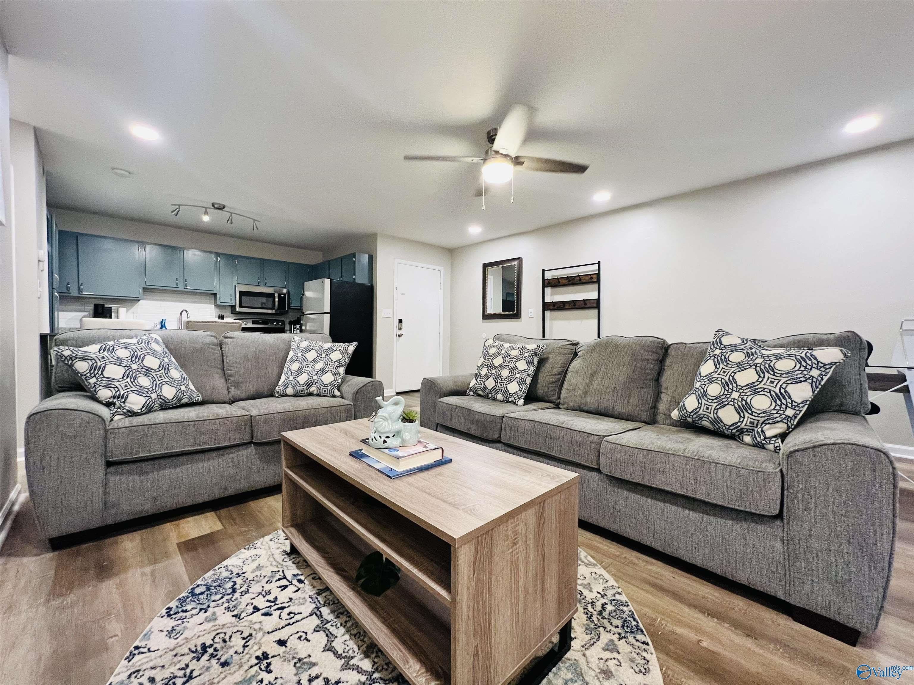 6612 Willow Pointe Drive NW – photo 5