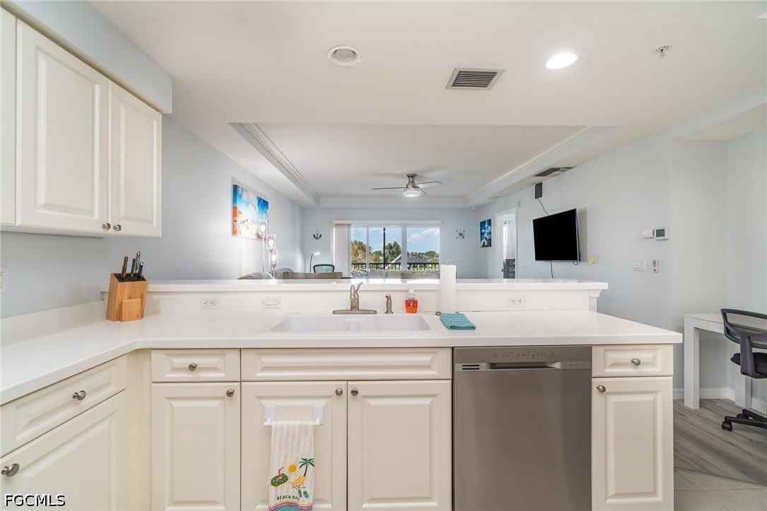 1781 Four Mile Cove Parkway – photo 5
