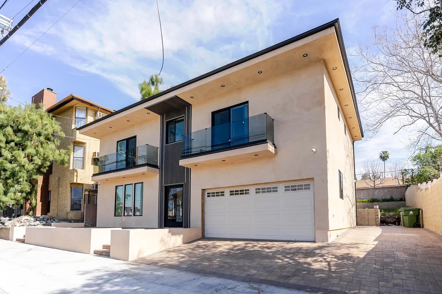 10230 Tujunga Canyon Blvd – photo 1