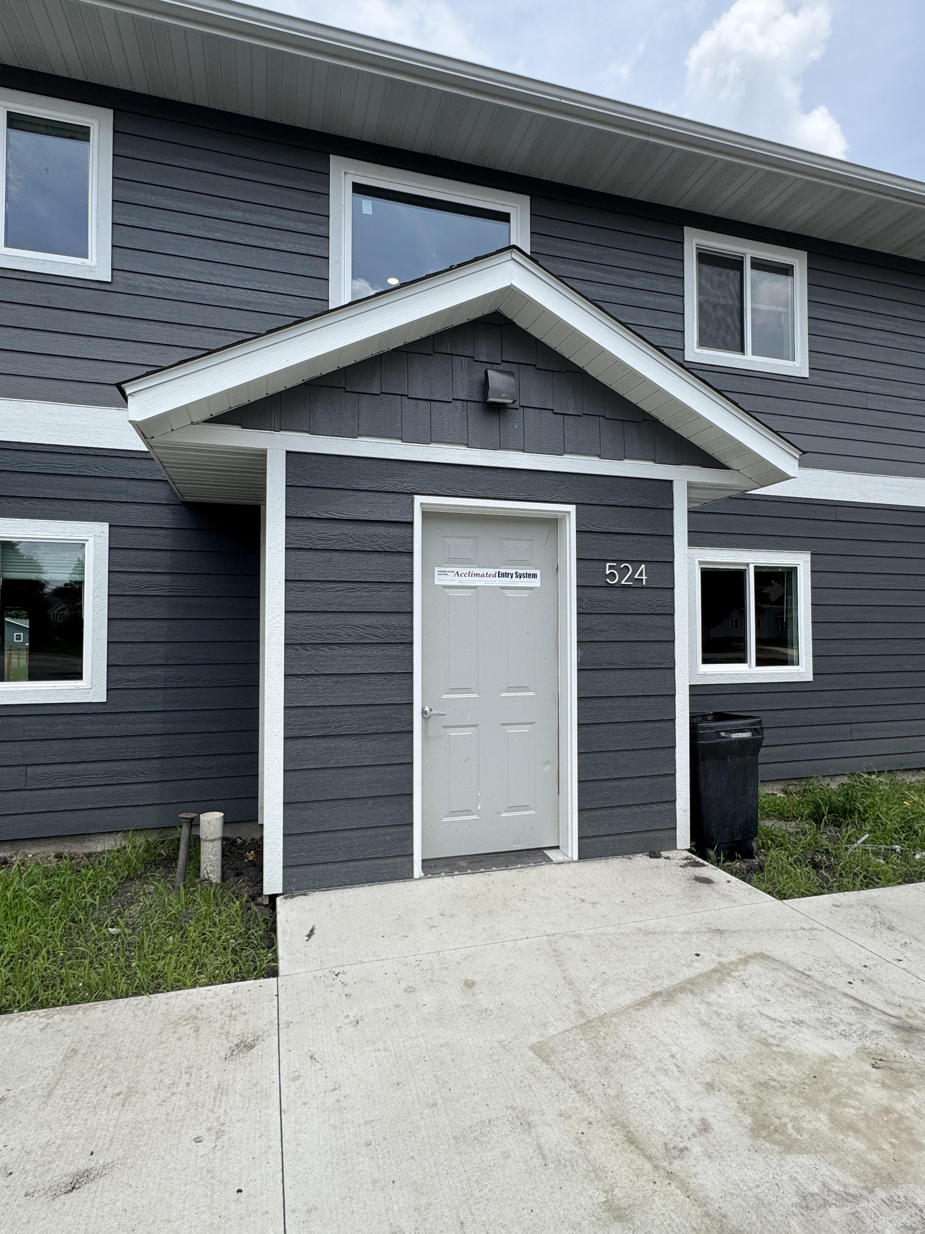 524 6Th St – photo 3