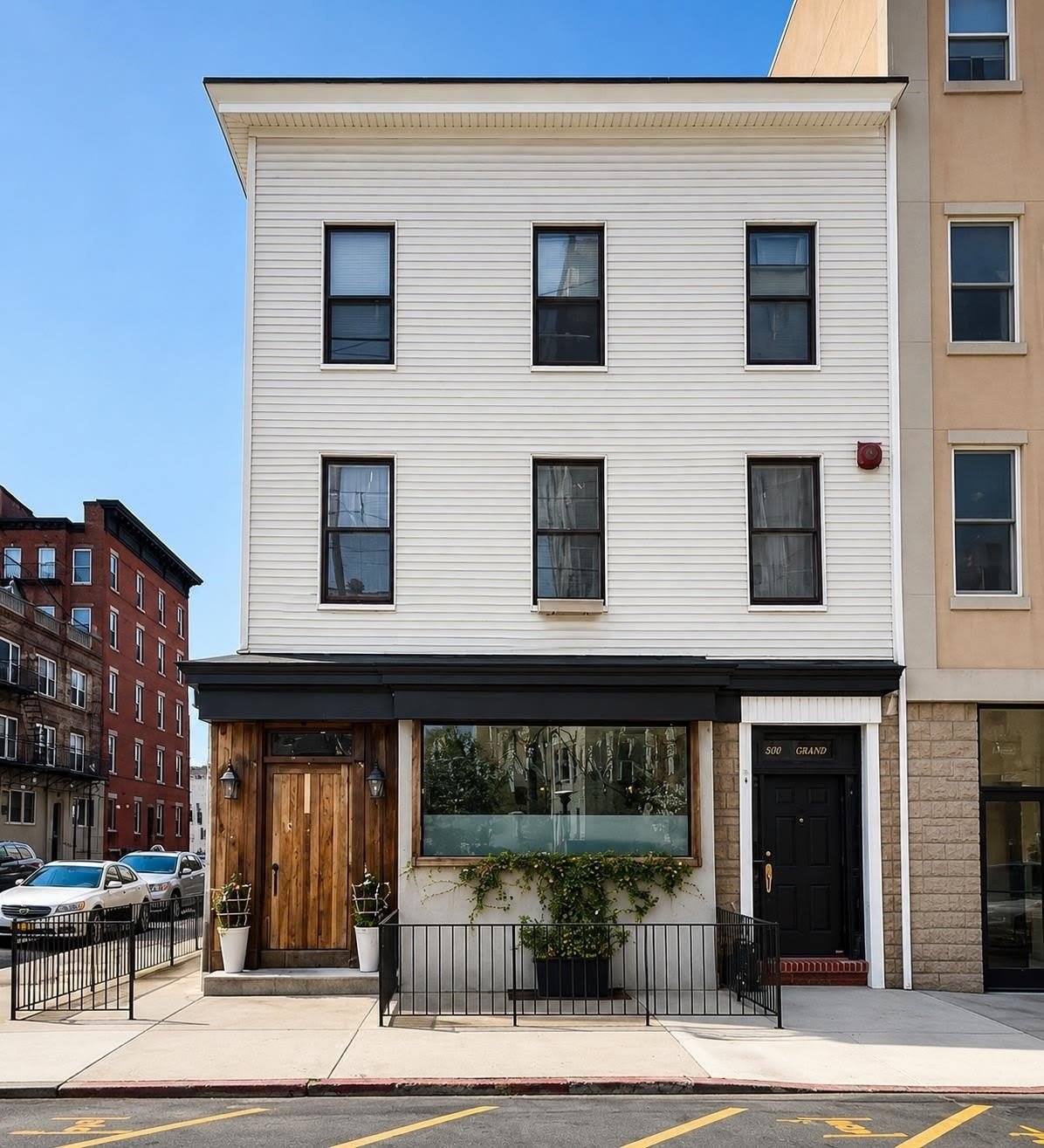 500 GRAND ST – photo 1