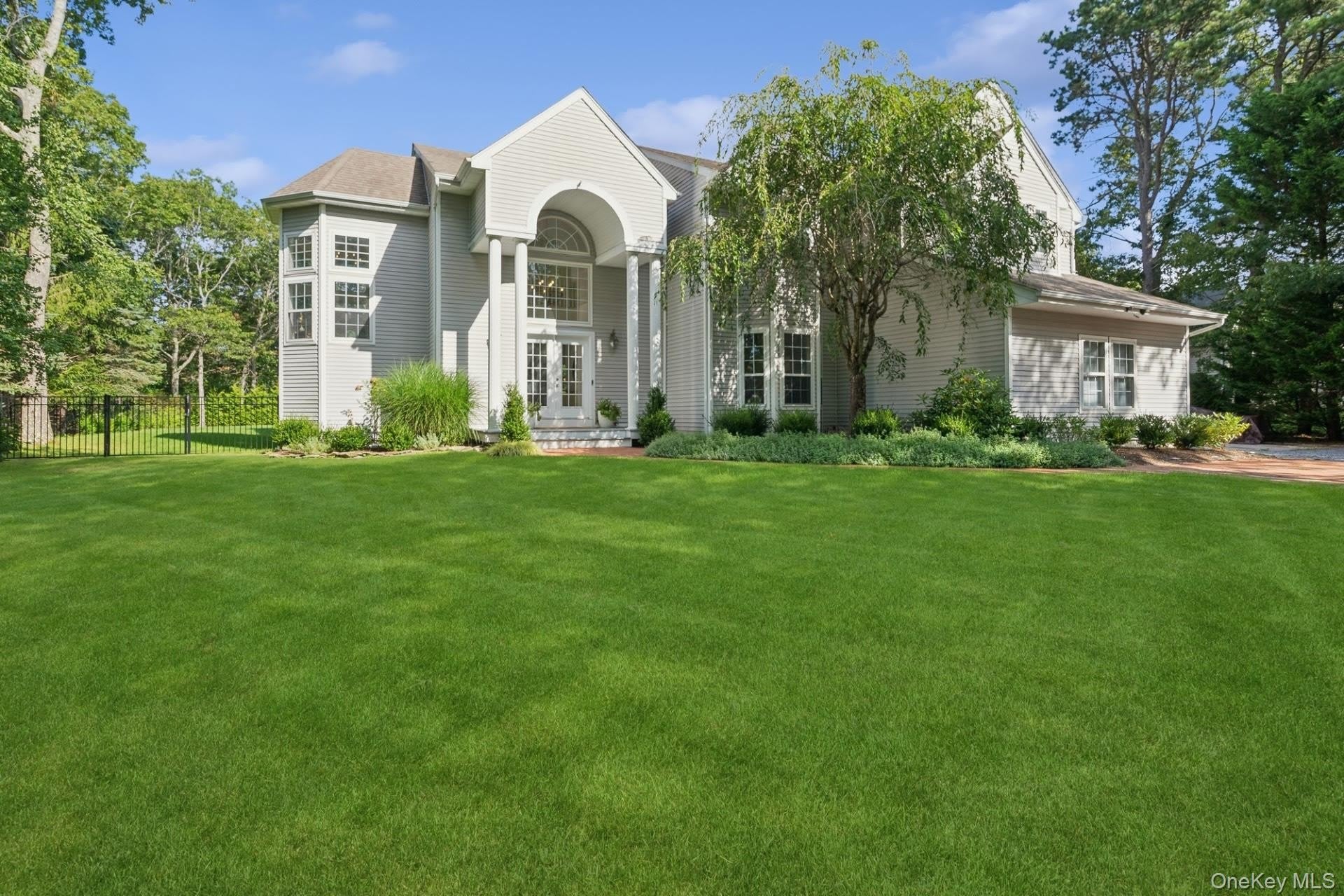 35 Hollow Lane – photo 1