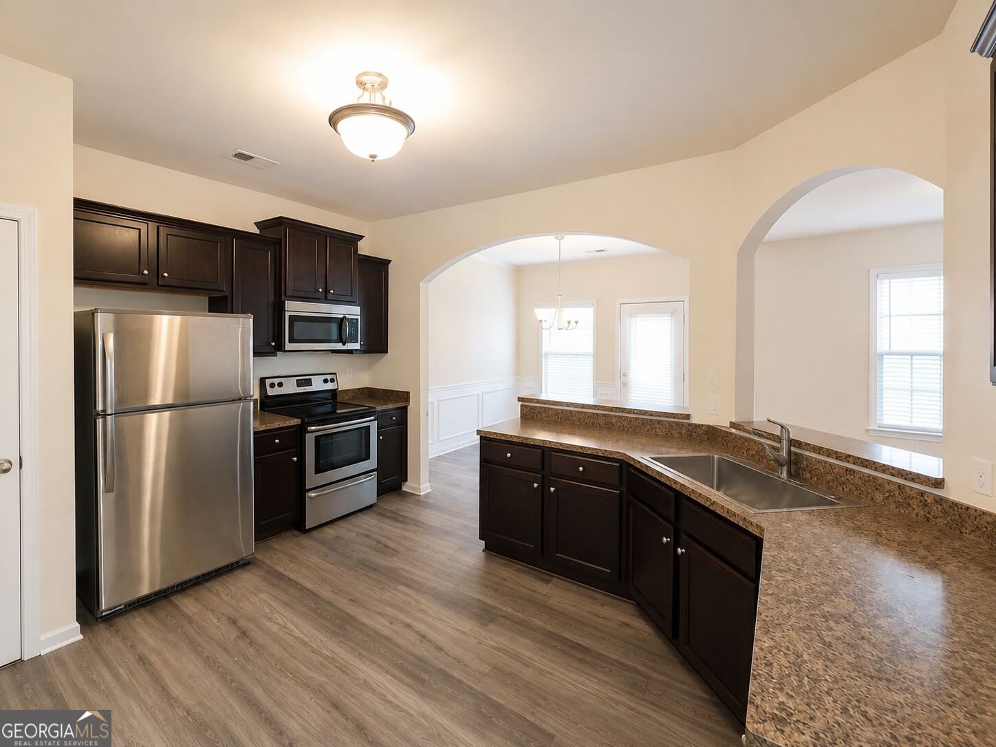 326 Lauren Drive – photo 5