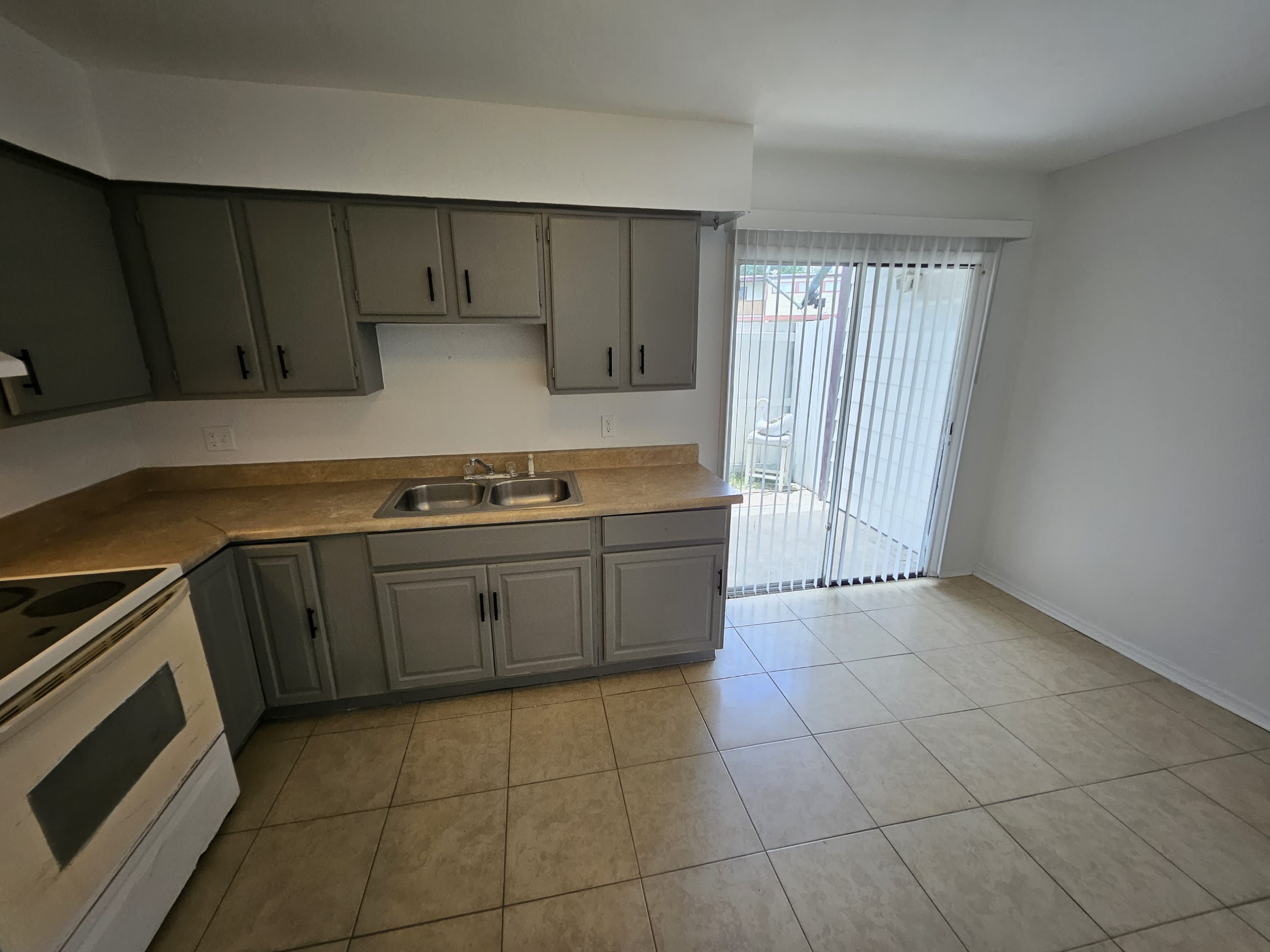 4008 Dolomite Street # A-5 – photo 4